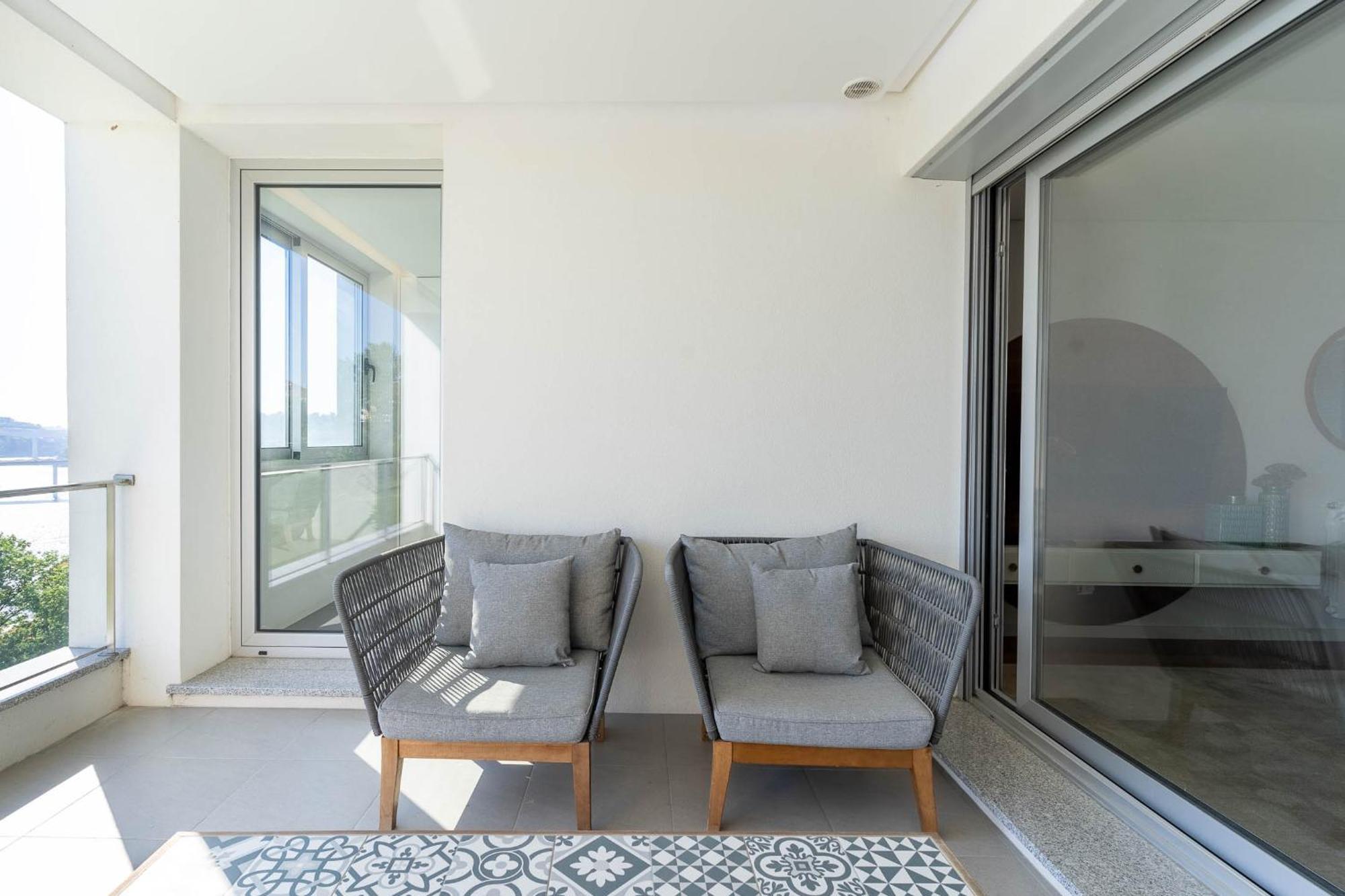 Porto & Douro Vista Apartments By Inviting Valbom  Экстерьер фото