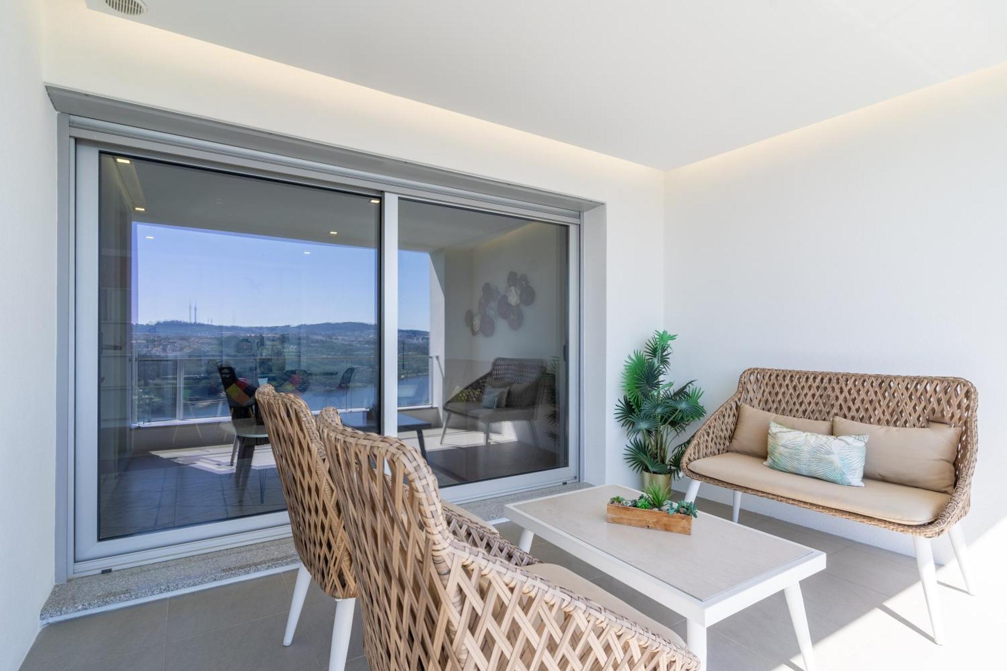 Porto & Douro Vista Apartments By Inviting Valbom  Экстерьер фото