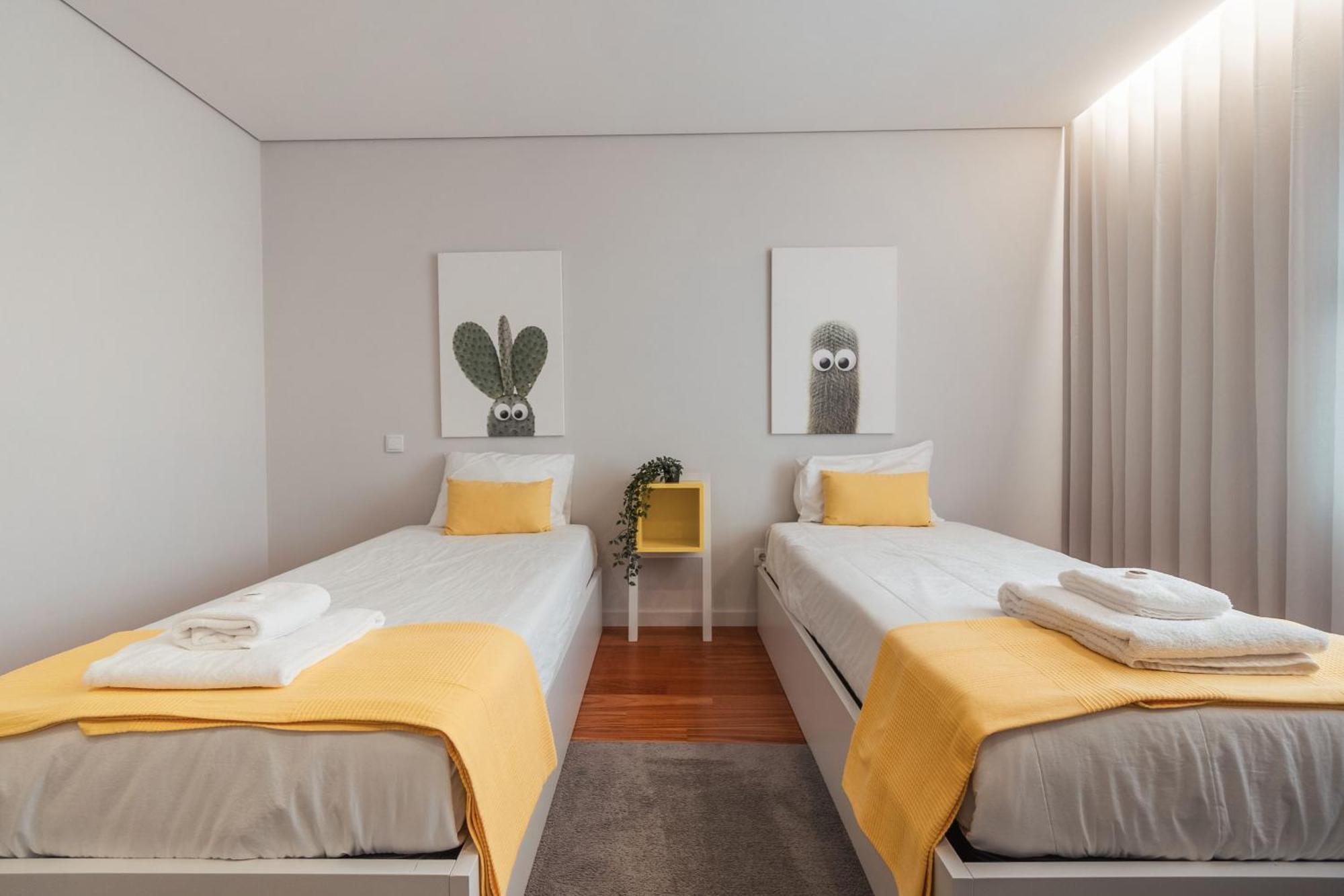 Porto & Douro Vista Apartments By Inviting Valbom  Экстерьер фото